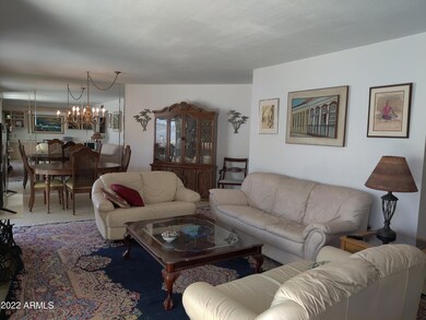 Family & Dining Room