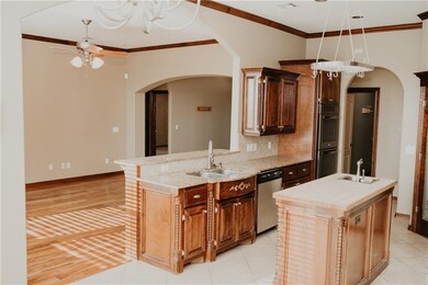 1109 Kelsi Dr, Moore, OK 73160 - photo 7