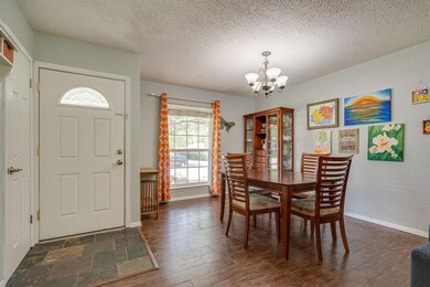 941 Chattanooga Dr, Bedford, TX 76022 - photo 6