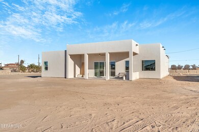 425 James St, El Paso, TX 79915 - photo 5