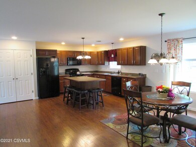 1109 E 8th St, Berwick, PA 18603 - photo 3