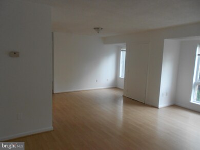 8865 Rollright Ct unit H, Columbia, MD 21045 - photo 5