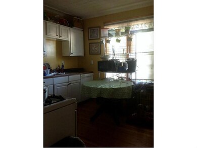Kitchen. FIRST FLOOR EAT IN KITCHEN