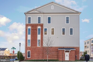 2237 Oberlin Dr unit 340A, Woodbridge, VA 22191 - photo 2