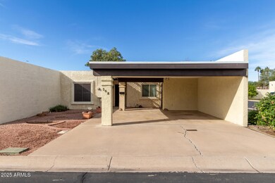 568 N Emerson St, Chandler, AZ 85225 - photo 2