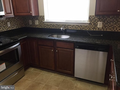 7024 Commander Howe Terrace, Brandywine, MD 20613 - photo 5