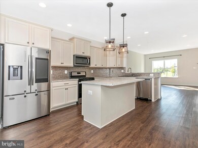 1131 Futurity St, Frederick, MD 21702 - photo 7