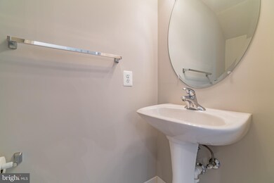 1639 Treetop View Terrace, Silver Spring, MD 20904 - photo 7