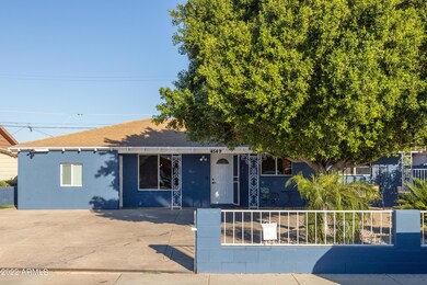 4549 N 49th Ave unit 2B, Phoenix, AZ 85031 - photo 2