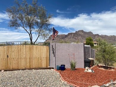 ARROYO RV GATE WITH WALK THROUGH GATE