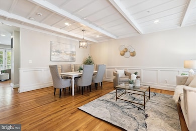 229 Locust St SE unit 3, Vienna, VA 22180 - photo 5