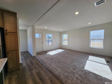 3397 Crown Royal Cir, Winnemucca, NV 89445 - photo 7