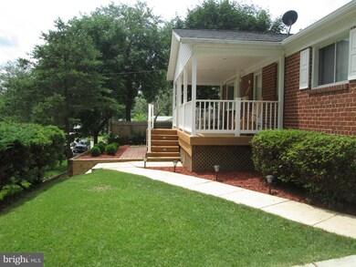 13202 Justice Rd, Rockville, MD 20853 - photo 4
