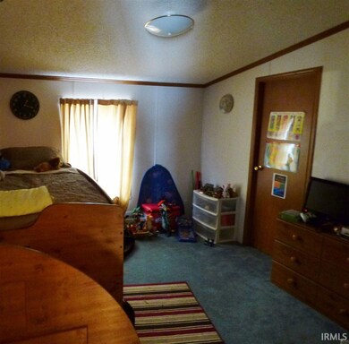 433 Day Rd, Loogootee, IN 47553 - photo 4