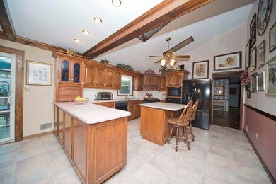 825 Regency Ct, Toms River, NJ 08753 - photo 5