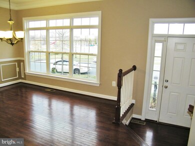 23323 Arora Hills Dr, Clarksburg, MD 20871 - photo 4