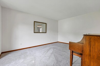 Front Flex Room