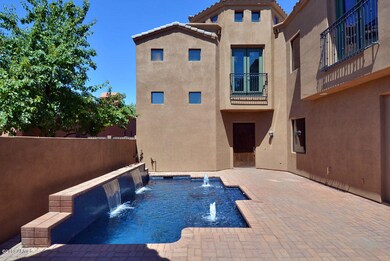 Courtyard W Pool