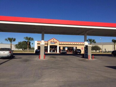 El Tigre EXXON north