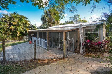 9076 150th Ct N Jupiter FL-large-026-32-