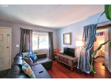 525 SW Monroe St, Sheridan, OR 97378 - photo 7