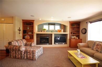 27702 Ridge Way, Stanwood, WA 98292 - photo 3