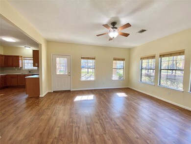 910 Tall Pines Dr, Magnolia, TX 77354 - photo 3