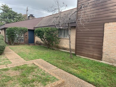 8310 Beechnut St, Houston, TX 77036 - photo 2