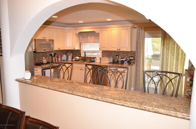 461 Leverett Ave, Staten Island, NY 10308 - photo 4