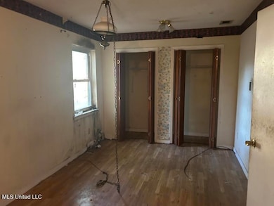 2419 Avenido Del Pinar St, Gautier, MS 39553 - photo 5