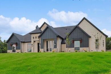 1007 Glenoaks Dr, Weatherford, TX 76088 - photo 3