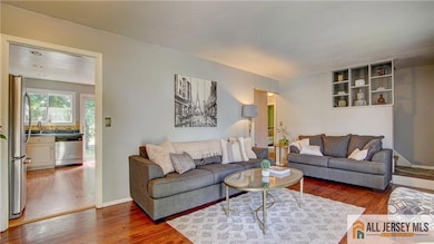 24 Mercury Cir, South Amboy, NJ 08879 - photo 6