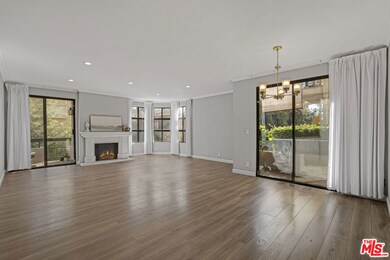 8642 Gregory Way unit 103, Los Angeles, CA 90035 - photo 2