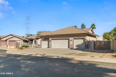 24415 N 43rd Dr, Glendale, AZ 85310 - photo 3