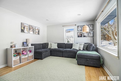 3235 Gladiola Ave SW, Wyoming, MI 49519 - photo 5