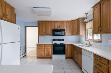 4 Horseshoe Dr, Auburn, MA 01501 - photo 7