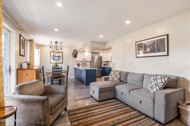 Juniper Hill Condo W103 04