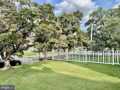 3036 Nesper St, Philadelphia, PA 19152 - photo 2