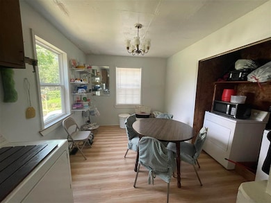 13 Price St, Inman, SC 29349 - photo 2