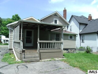 714 N Broad St, Adrian, MI 49221 - photo 2