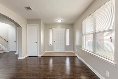 10831 Heathercliff Ln, Houston, TX 77075 - photo 6