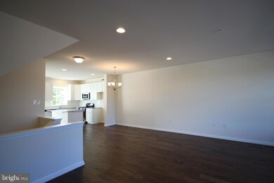 1012 Chapman Cir, Hatfield, PA 19440 - photo 7