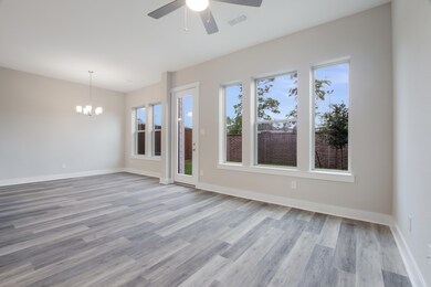 5206 Crim Hill Dr, Houston, TX 77091 - photo 7