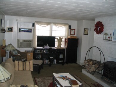 484 Marlboro St, Keene, NH 03431 - photo 2