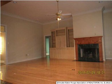 Spacious Family Room