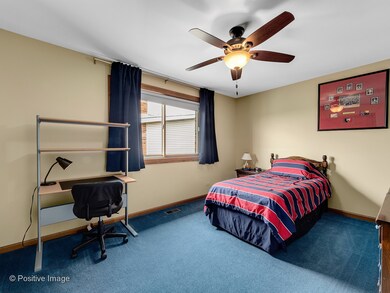 400 E Yorkfield Ave, Elmhurst, IL 60126 - photo 4