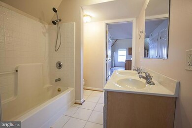 8875 Sandy Beach Ln, King George, VA 22485 - photo 7