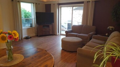 Living room 1