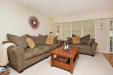 602 Parchmount-3
