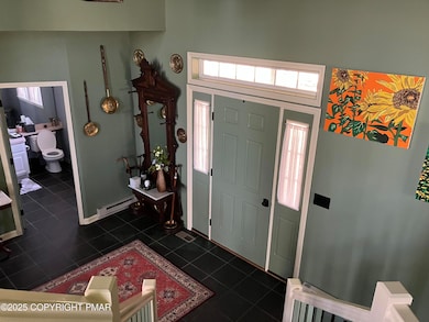 408 Gentian Ln, Pocono Pines, PA 18350 - photo 6